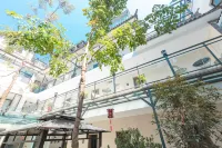 Dali Shanhaiyunjian Hotel (Dali Old City South Gate) Hotels near Fuxinglu Walking Street