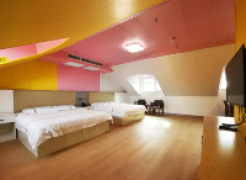 Huihe Hotel Hotels near Penglai Polar Ocean World