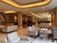 Oakwood Hotel & Apartments Taman Mini Jakarta - Cheap