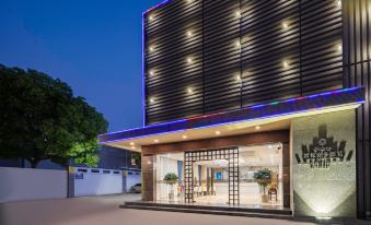 Kaiyue Business Hotel(Ninefang City Shop,Northmen Road )