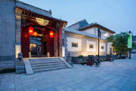 Gubei Water Town William Edgar Hotel