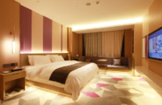 Yuefeng Hotel (Shouguang International Convention and Exhibition Center)