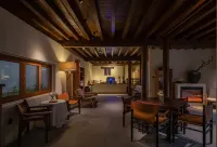Sedona Sanhe Hall (Lijiang Ancient City Waterwheel Store) Hotels in Lijiang