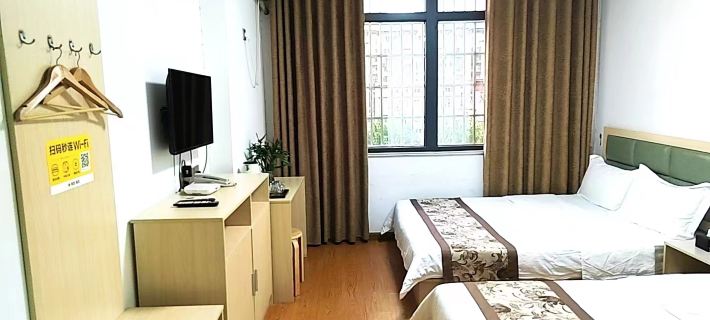 Mall as a guesthouse Hotels in Shangcheng
