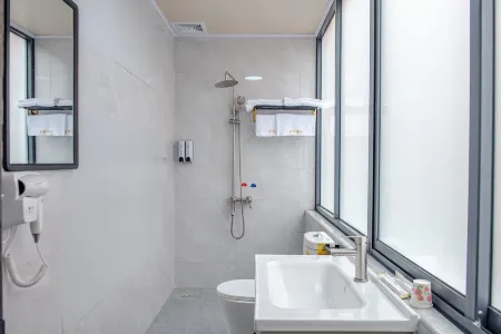 Baili Hotel Apartment (Liaobu Branch)