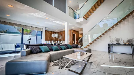 Palm Springs Pool Villa Pattaya by Immediate Holidays