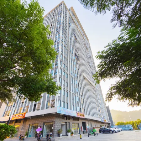 Funny Designer Apartment (Xiamen Haitanghe Plaza) Отели рядом с достопримечательностью «Мост Хай Кан»