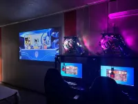 Huairen 666 E-sports Homestay