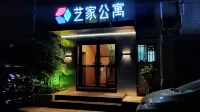 Yijia Apartment Hotel in zona Sunflower Garden