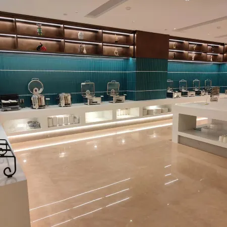 Yuehua Hotel