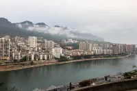 Bailuzhou International Hotel - Bergblick