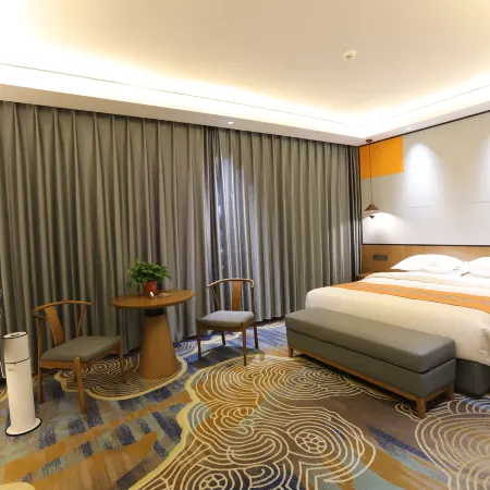 Tianzhuyuan Intelligent Hotel (Baiyin Jingtai People's Cultural Square Railway Station)
