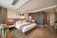 Homeinn Plus Hotel (Guiyang North Railway Station Guanshanhu) - Pet friendly