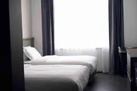 Huangdu Hotel Hotels near Gushi Small Commodities Market