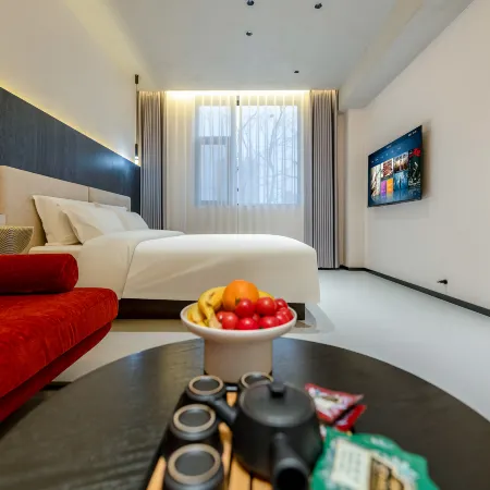 Zhu hotel (Yuncheng Salt Lake Nanfeng Plaza Branch)