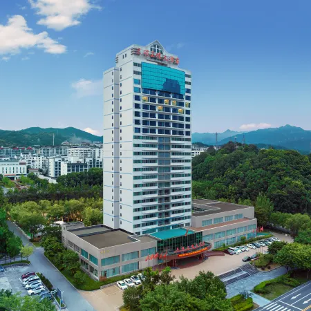 Three Gorges Project Hotel