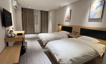 Shenghe Hotel (Ji'an Erqi Road) - Housity