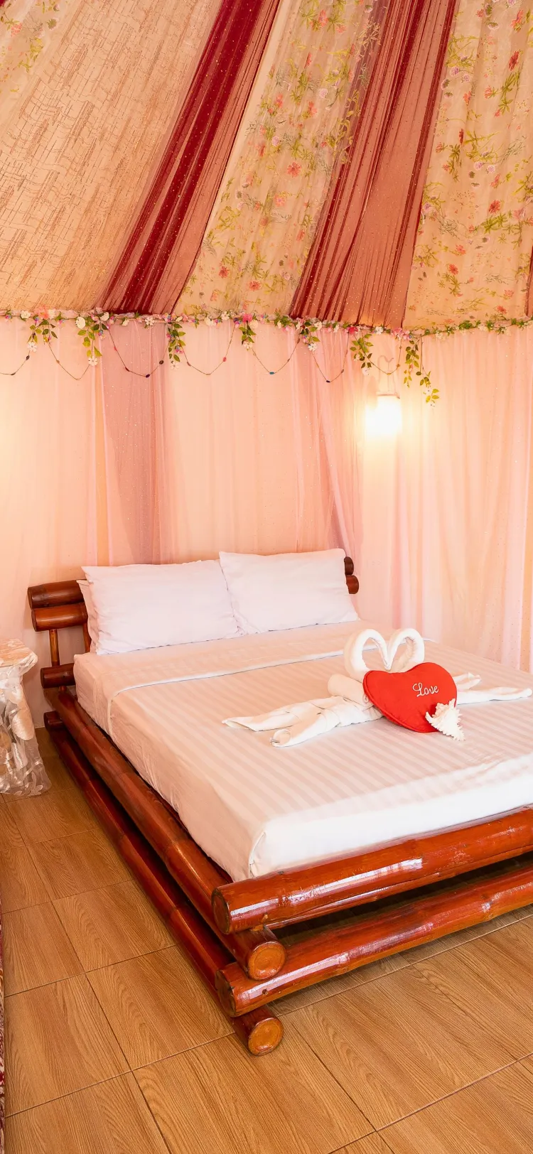 สแตนดาร์ด คอทเทจ วิวทะเล บางส่วน