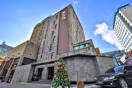 JS Boutique Hotel Отели рядом со станцией Byeongjeom Station