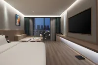 Yishang Oriental Hotel (Deyang Xudongli Food Street)