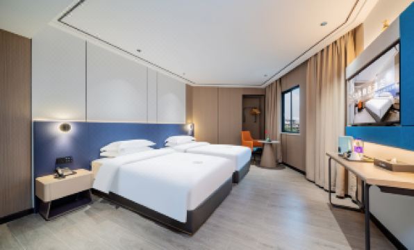 Yimi Collection Hotel (Guangzhou Rainbow Bridge Chenjiaci Subway Station Branch)