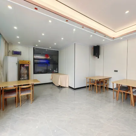 Pingtan Haiyaju Inn