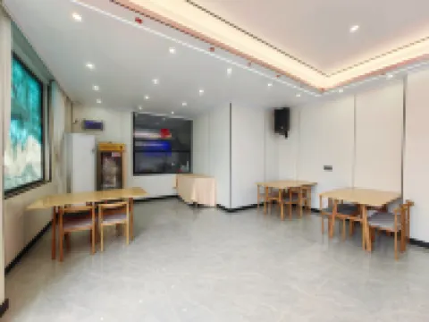 อินน์ไห่ย่าจู ผิงถัน