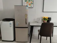 Light Luxury One Homestay (Shandong University of Technology) - ห้องครัว