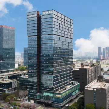 Fengnian Hotel Shenzhen Pingshan High-speed Railway Station (Baolong Subway Station Branch) Отели рядом с достопримечательностью «Biadi Share Co. ООО.»