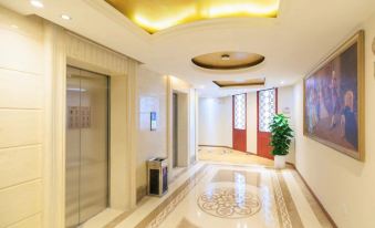 Vienna Hotel (Songbin Road Metro Station, Baoshan)