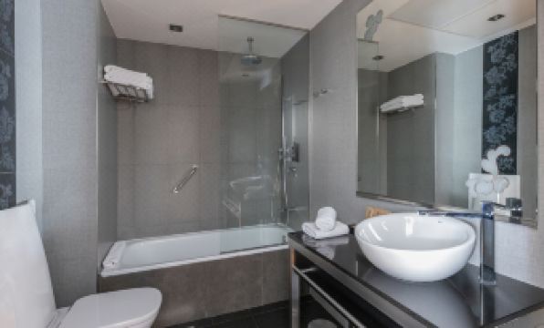 Barcelona Hotel Colonial