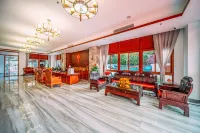 Wuzhishan Central Hotel - موقف سيارات