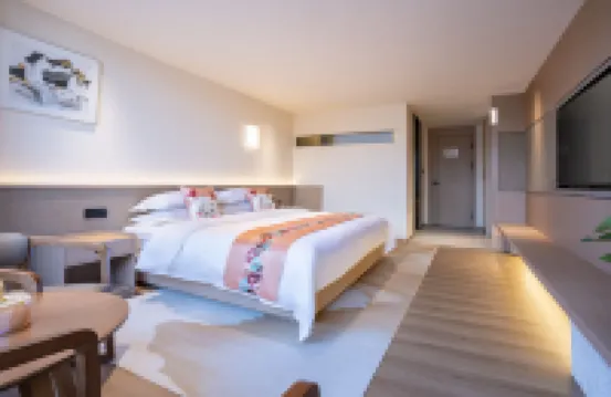 Luye Hotel Dunhuang Hotels near Yaowangdong Ruins