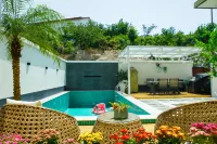 HUASHIJIAN GUESTHOUSE