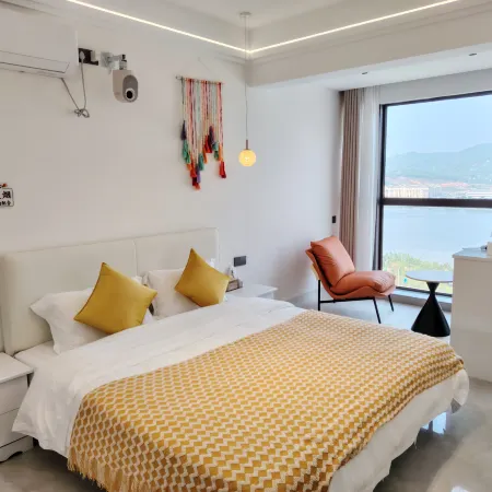 Ningde Qingxinge Homestay (Wanhecheng Commercial Plaza)