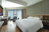 Urumqi Oriental Dynasty Hotel (People's Cinema · Xiaoximen Branch)