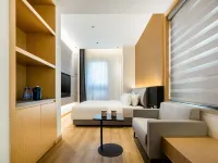 ZMAX Manxi Hotel (Beijing Communication University Shuangqiao Subway Station) Hotels near Eucommia Ulmoides Oliv Park （Northeast Gate）