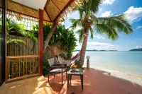 Friendship Beach Resort & Atmanjai Wellness Centre Отели в г. Равай-Бич