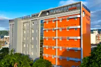 Cebu Uncle Tom's Cabin Hotel  powered by Cocotel Hotels near Cebu Kilometer Zero