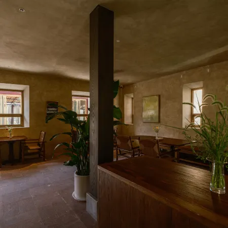 VOLVER RESORT