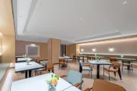 Home Love Hotel (Changde College of Arts and Sciences West Campus Branch) - พร้อมอาหารเช้า