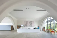 Green Orange Seaview Hotel