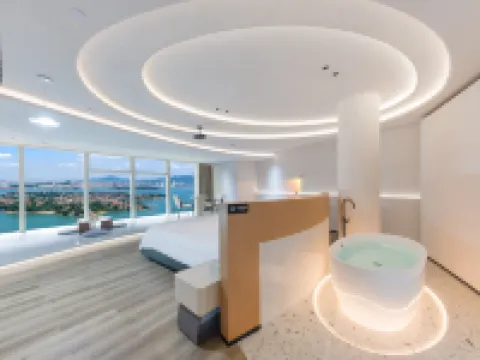 Xiamen IMAY Designer Seaview Apartment (Shimao Twin Towers Branch) Hotels in Xiamen