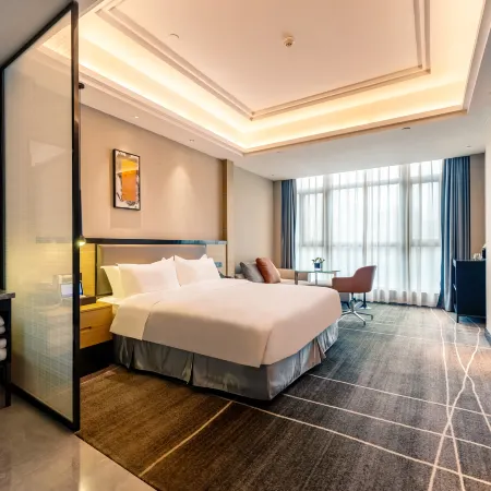 BOLIAN HOTEL(Fuzhou Sanfang Qixiang Binhai Express Mindu Station) )