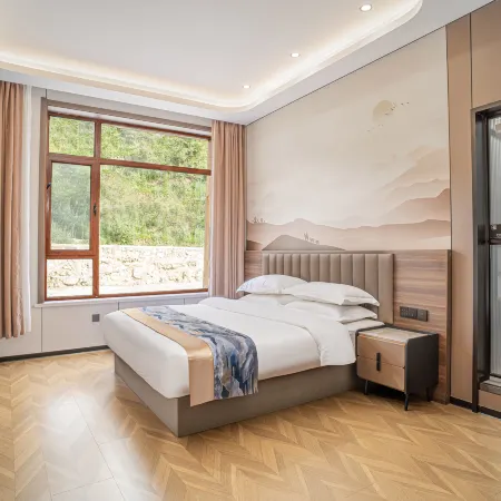 Yunjing Huanpeng Hotel