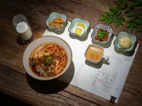 洪雅七裏坪遠山雲驛民宿（零公里店） 洪雅酒店