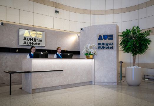 AUHotel 내부 통로