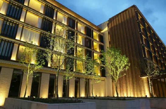 โรงแรมรอยัล เจียว ซี