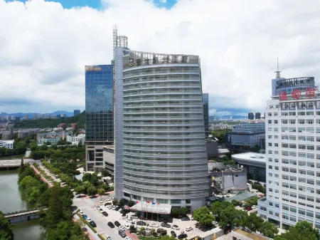 Lei Da Sen Hotel