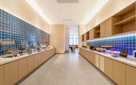 Jinjiang Inn (Xi'an Jinghe New Town Fucha Town Hotel) Отели рядом с достопримечательностью «Jinghe Smart Agriculture Park»